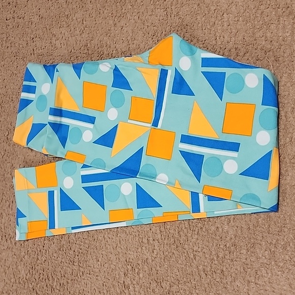 Tween Lularoe Leggings - Picture 1 of 2